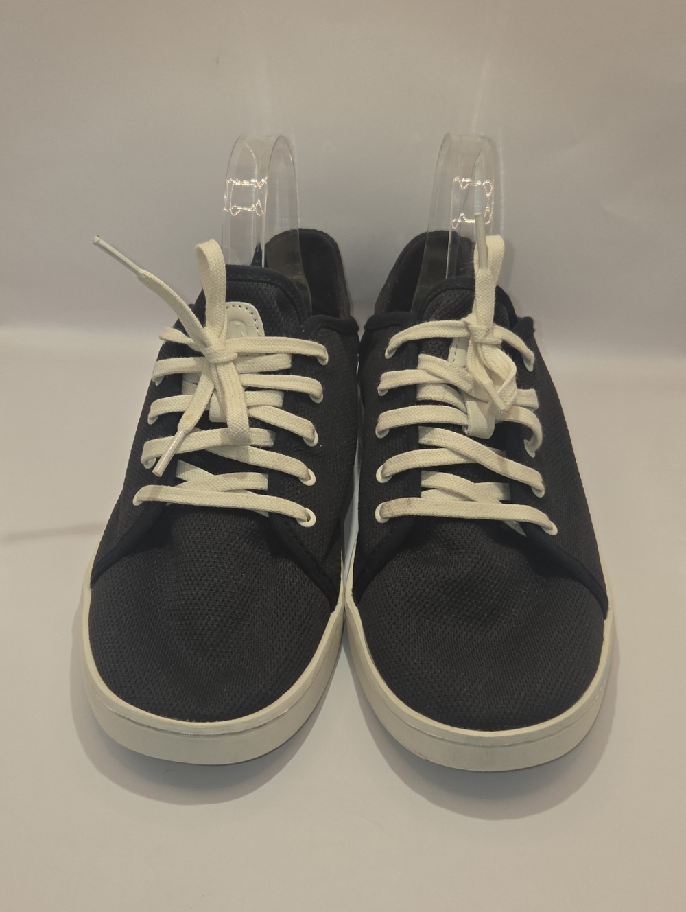 OluKai Women's Pehuea Li Black/White Sand - OluKai Women's Pehuea Li Size 9